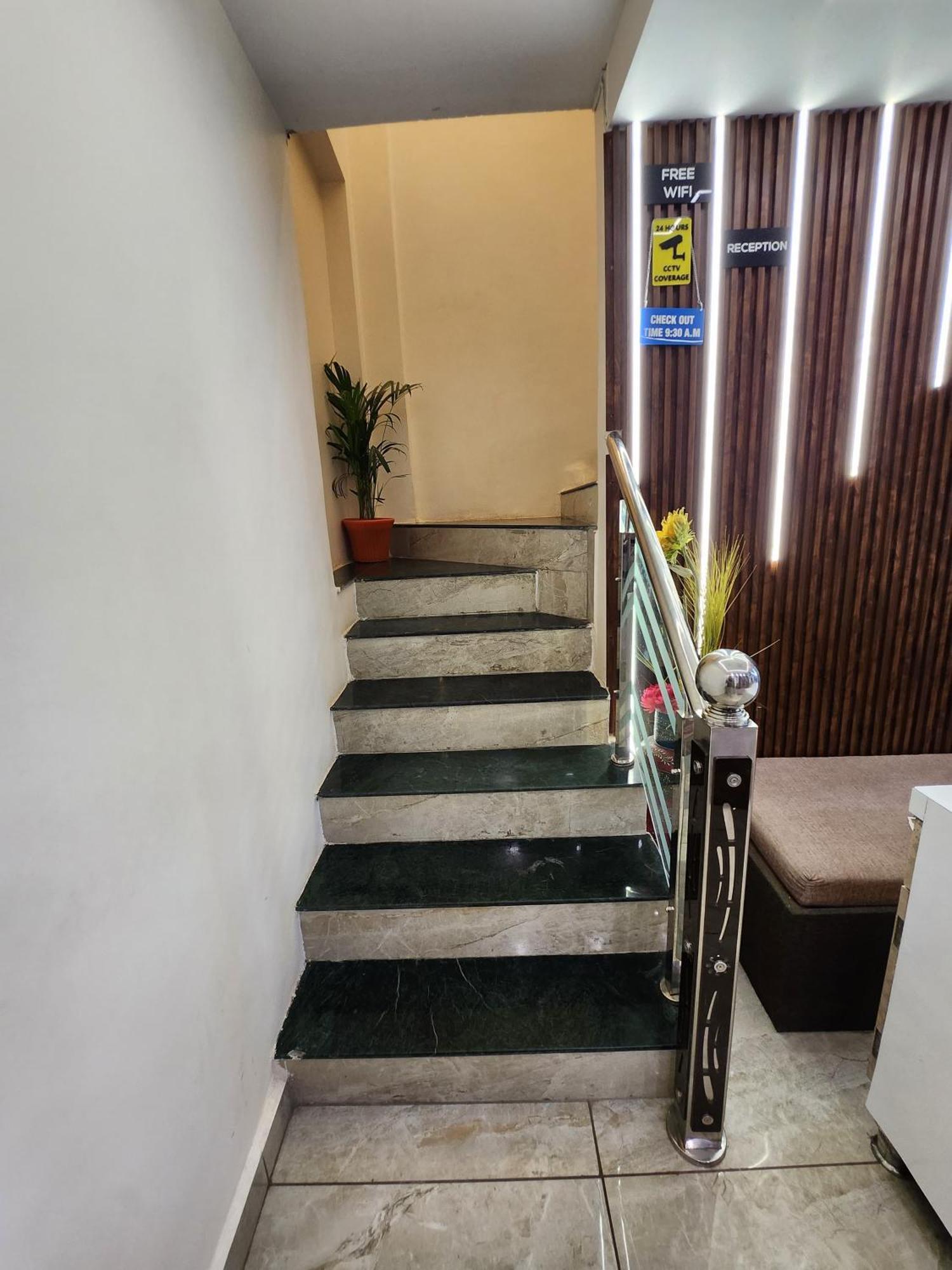 Hotel Anantshree Ujjain Exterior photo