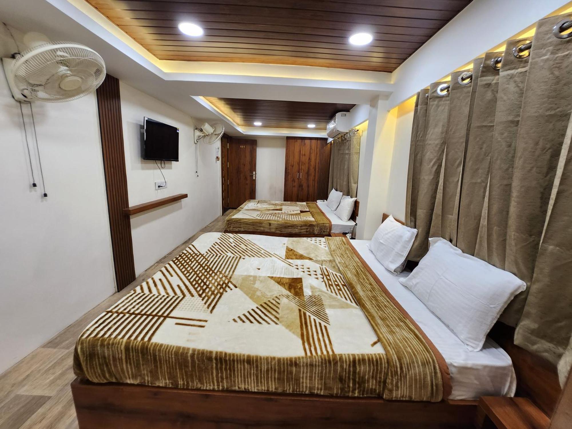 Hotel Anantshree Ujjain Exterior photo