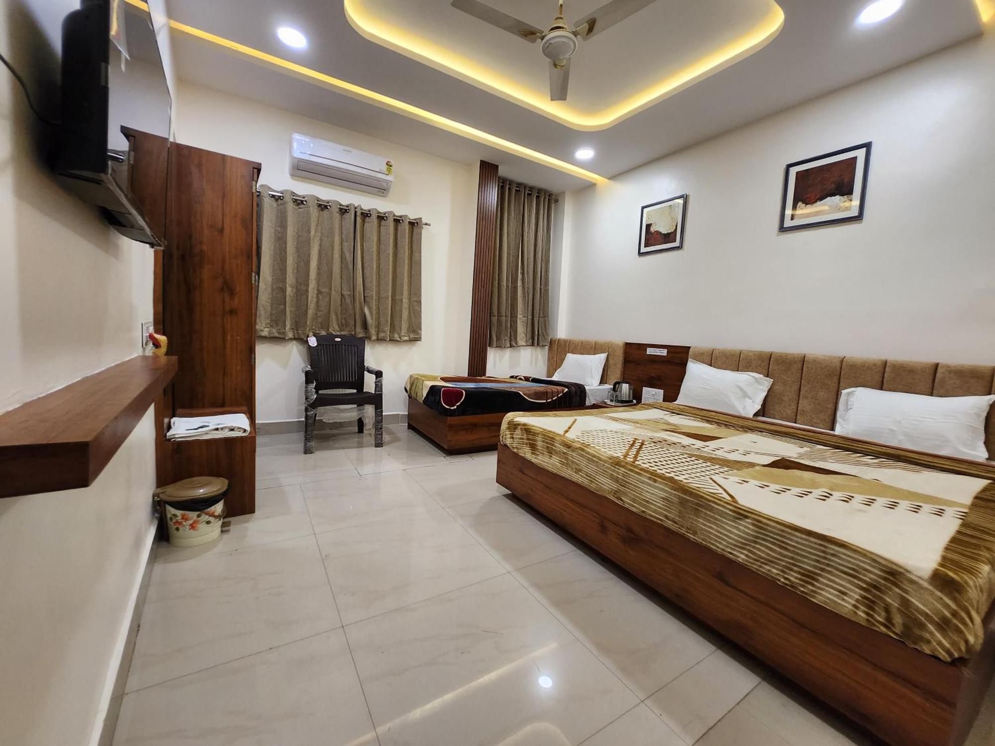 Hotel Anantshree Ujjain Exterior photo
