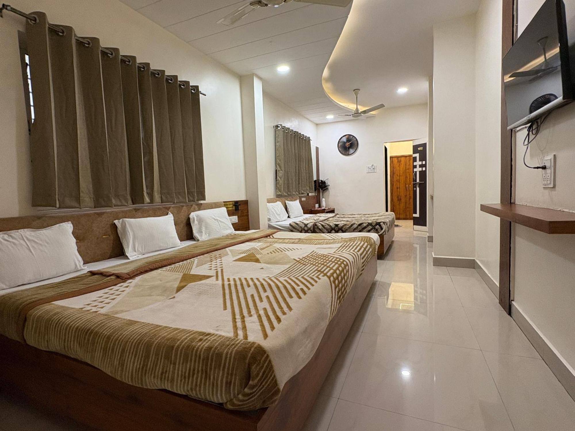 Hotel Anantshree Ujjain Exterior photo